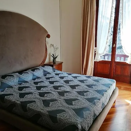 Luxury Cornelia 山林小屋