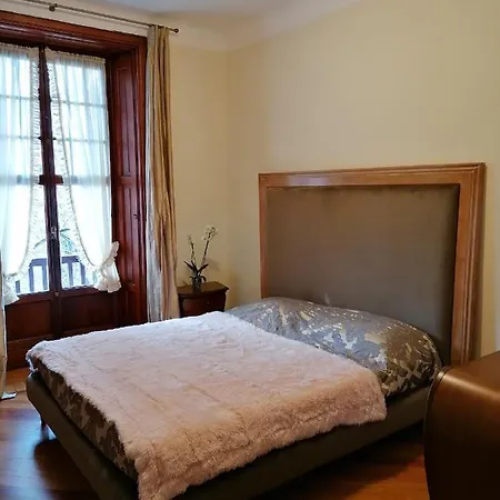 Luxury Cornelia 山林小屋 *